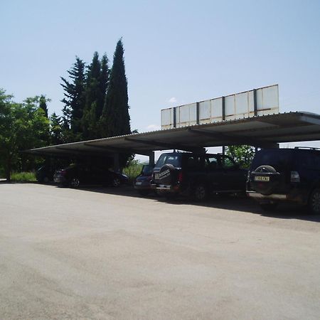 Hotel Manzanares Kültér fotó